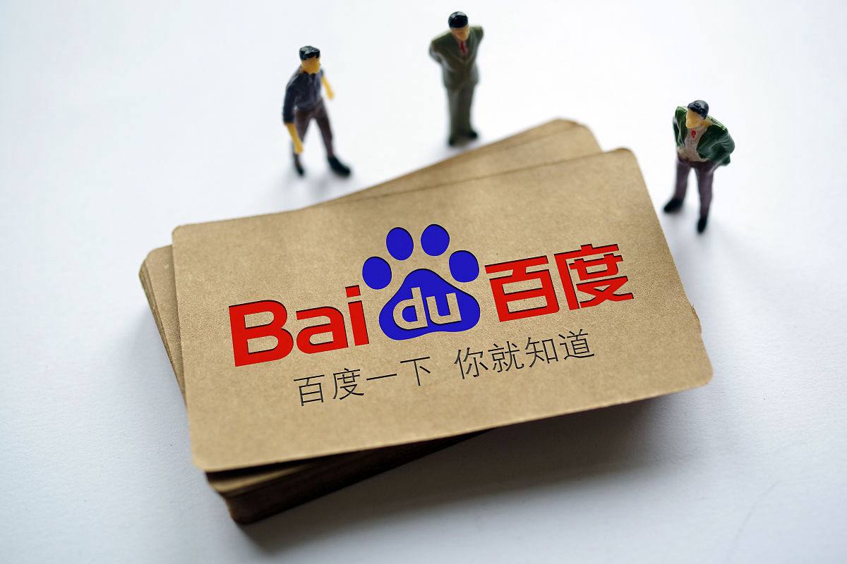 小猫舒服到鬼迷日眼